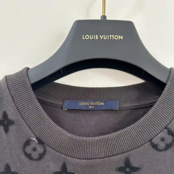 Louis Vuitton short sleeved shirt - Picture 3 of 4